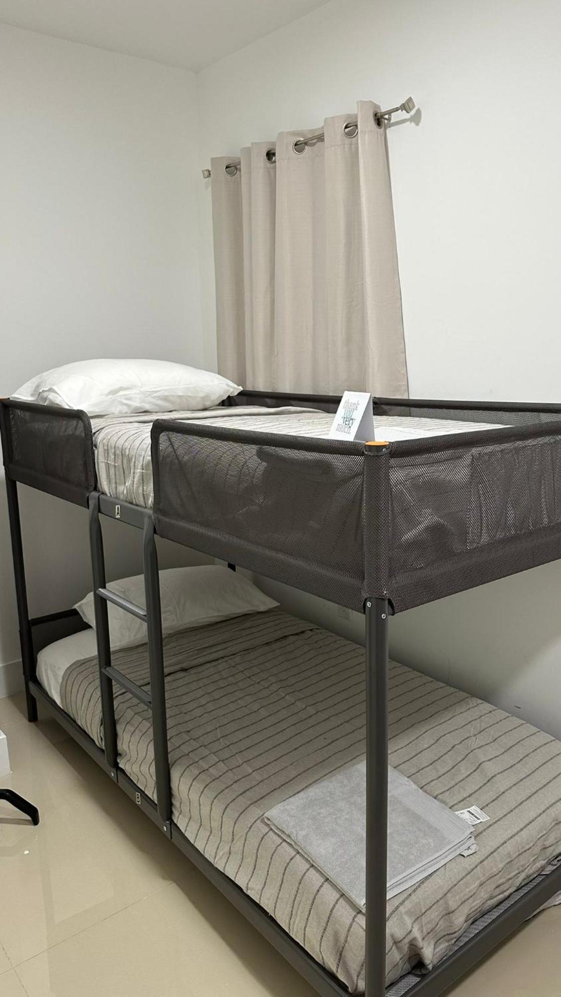 203 Miami Shared Rooms For Men Central Comfortable, Affordable Εξωτερικό φωτογραφία